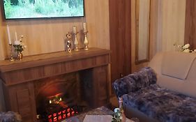 Dworek Biała Dama Klimatyczne Pokoje